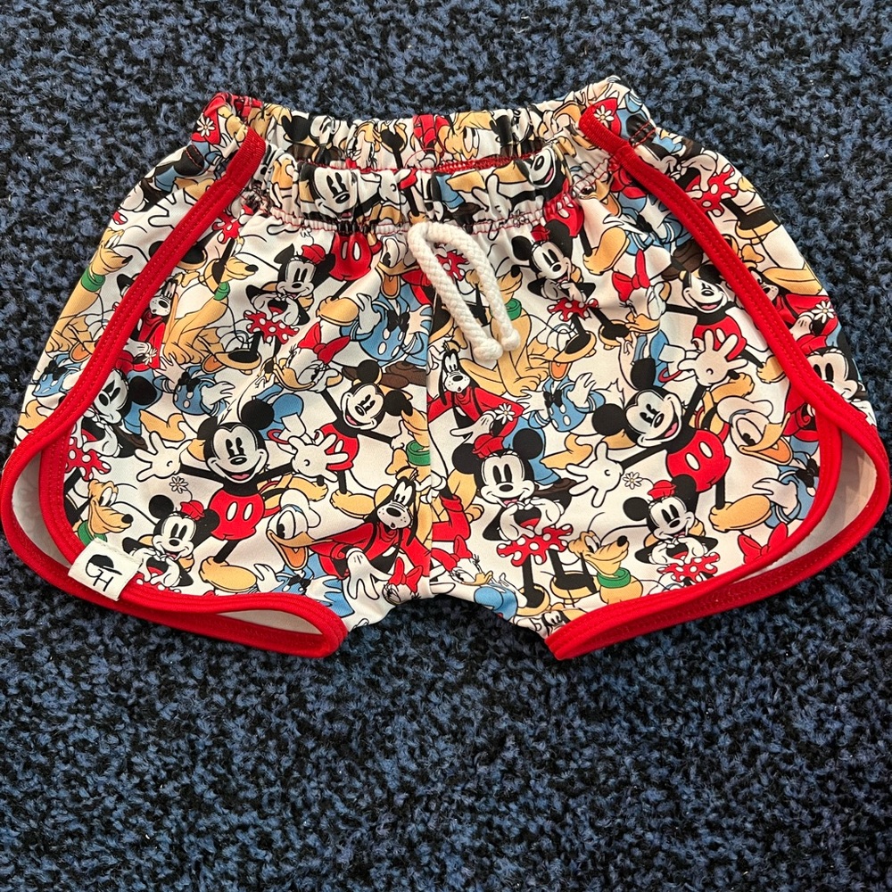 George Hats track trunks 18-24m